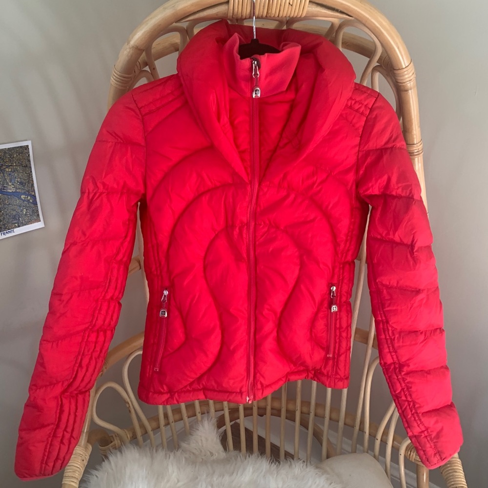 RARE Lululemon Not So Stuffy Puffy Jacket (Down)